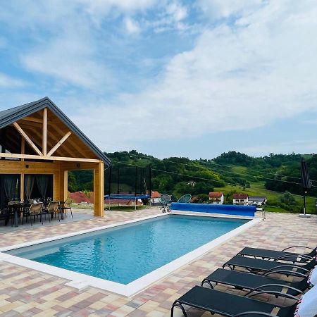 Holiday House Adamo Selno Экстерьер фото