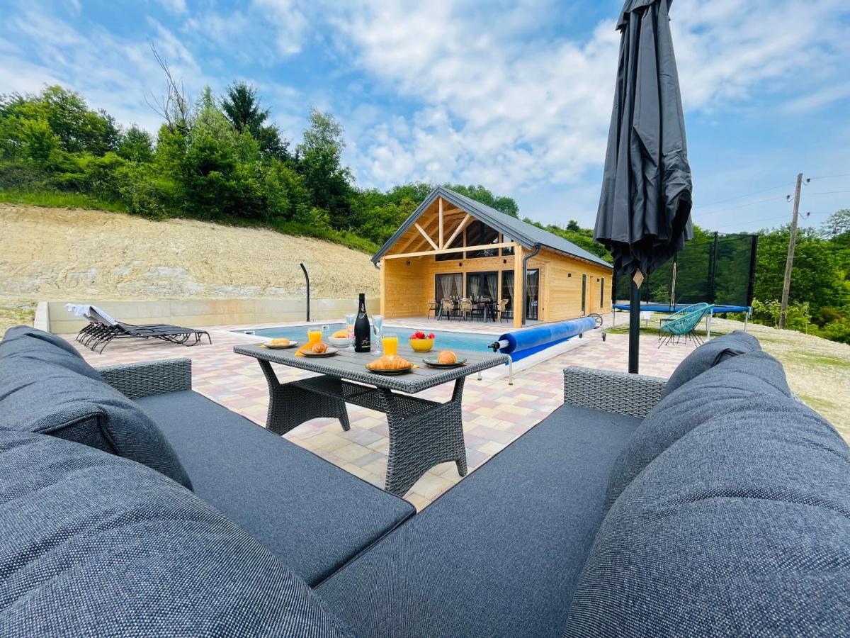 Holiday House Adamo Selno Экстерьер фото