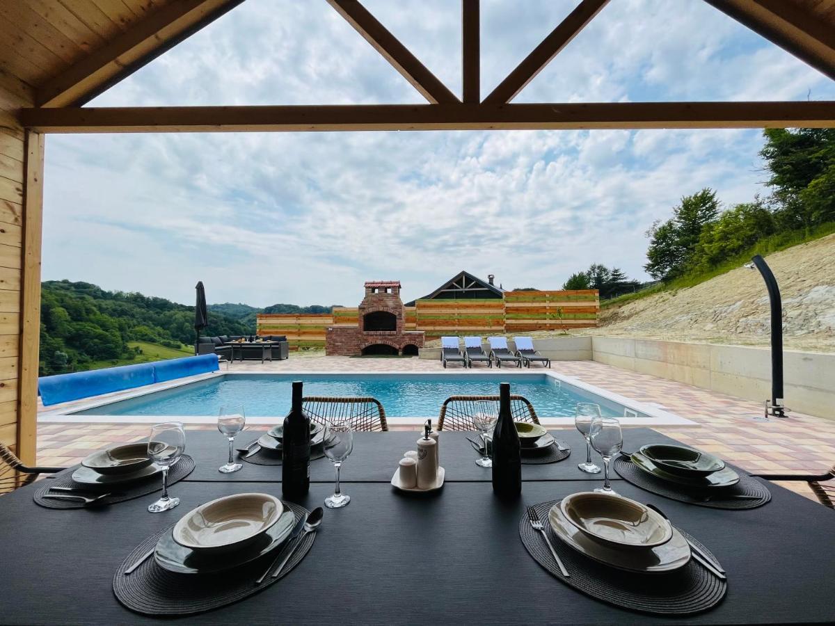 Holiday House Adamo Selno Экстерьер фото